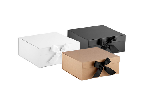 Small Gift Box Hamper with Magnetic Closing Lid & Ribbon